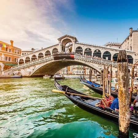 Rialto Apartment Near The Grand Canal Ac Wifi เวนิส ภายนอก รูปภาพ